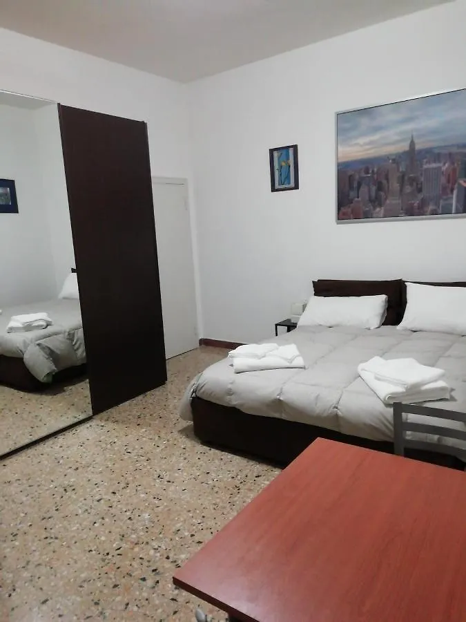 Guest house Affittacamere Mark Faenza